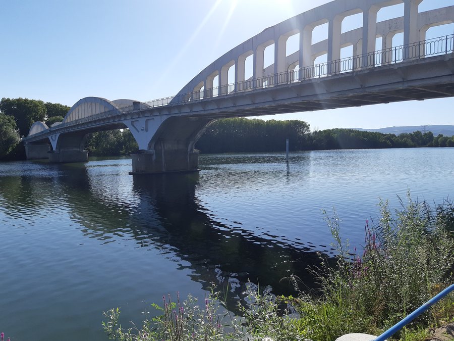 File:Pont de Thoissey, 2020.jpg