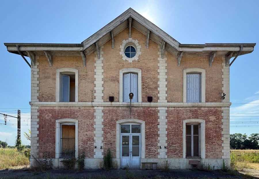 File:Gare Vavrette Tossiat - Tossiat (FR01) - 2025-06-30 - 10.jpg