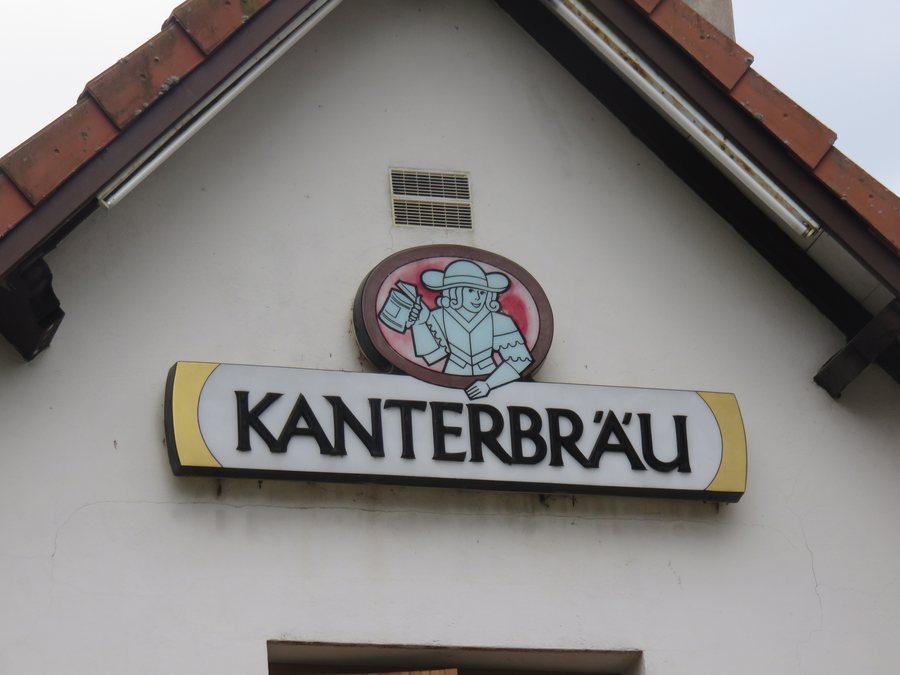 File:La Valla-en-Gier - Ancienne enseigne Kanterbräu (fév 2018).jpg