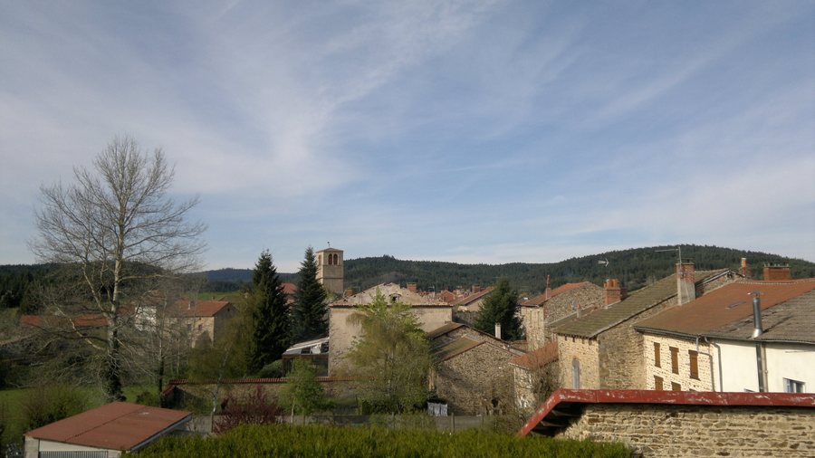 File:Champagnac-le-Vieux.jpg