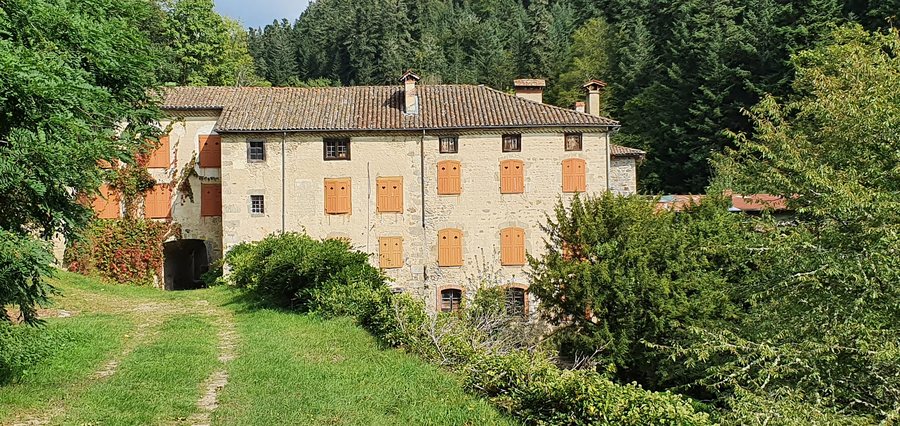 File:Moulin à papier Grand'rive de marsac en livradois.jpg