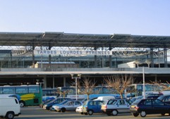 Tarbes - tarbes ossun lourdes * l'aéroport * thème aviation avion AIR INTER